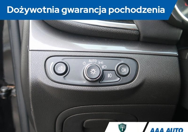 Opel Mokka cena 62000 przebieg: 94770, rok produkcji 2016 z Skawina małe 277